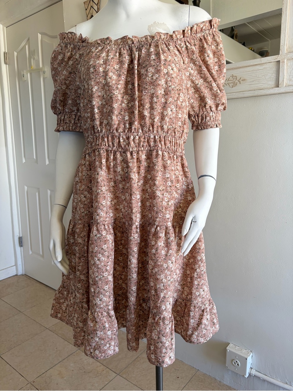 Blu Pepper Bohemian Tiered Off-Shoulder Floral Smocked Waist Dress  Size L
